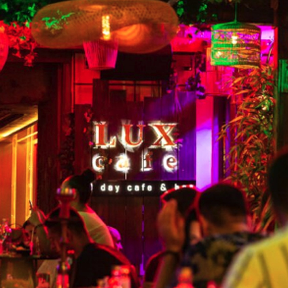 LUX Cafe atmosphere